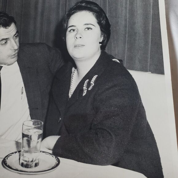 Eden Roc Club 8x10 Photo B&W Vintage Hollywood Couple? - Picture 4 of 9